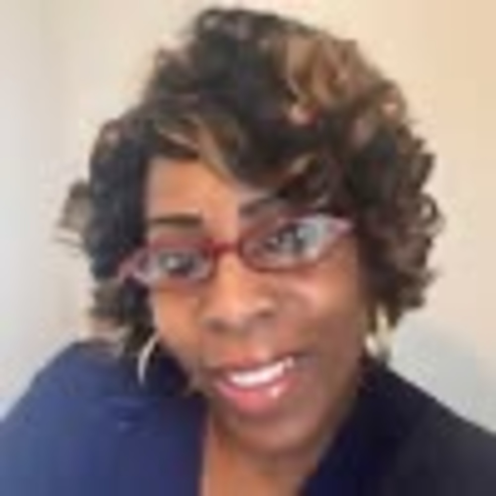 Meet your Posher, Shirlene